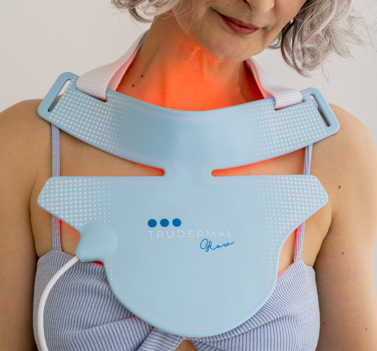 LED Light Mask for Neck, Décolletage And Back on body